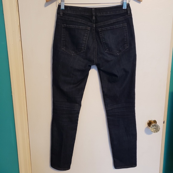 LOFT Curvy Skinny Dark-Wash Jeans - Picture 5 of 6